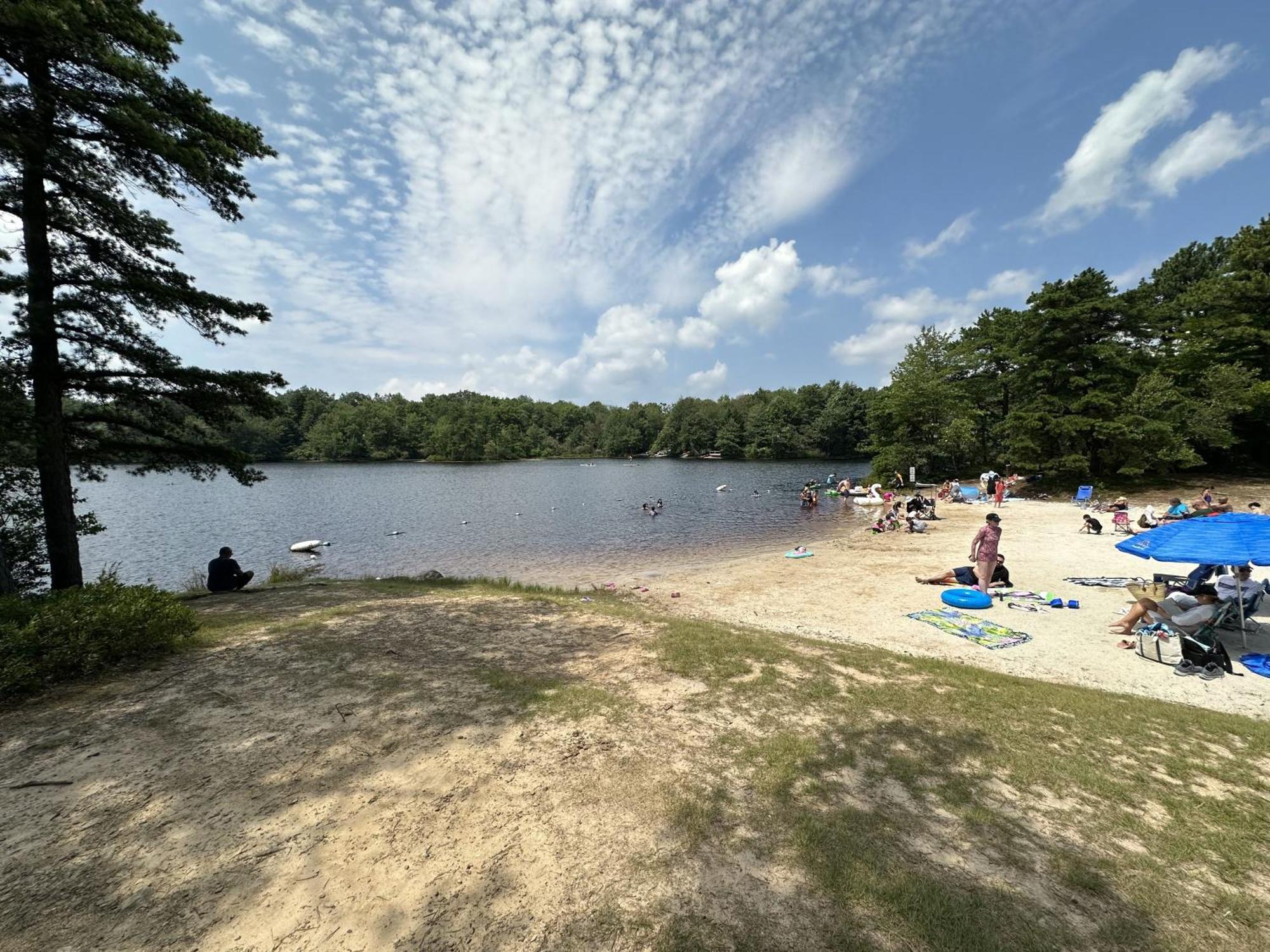 Wow!! Ultimate Pocono Retreat, Hot Tub, Game Room, Deck, Lakes, Skiing, Pools Long Pond Bagian luar foto