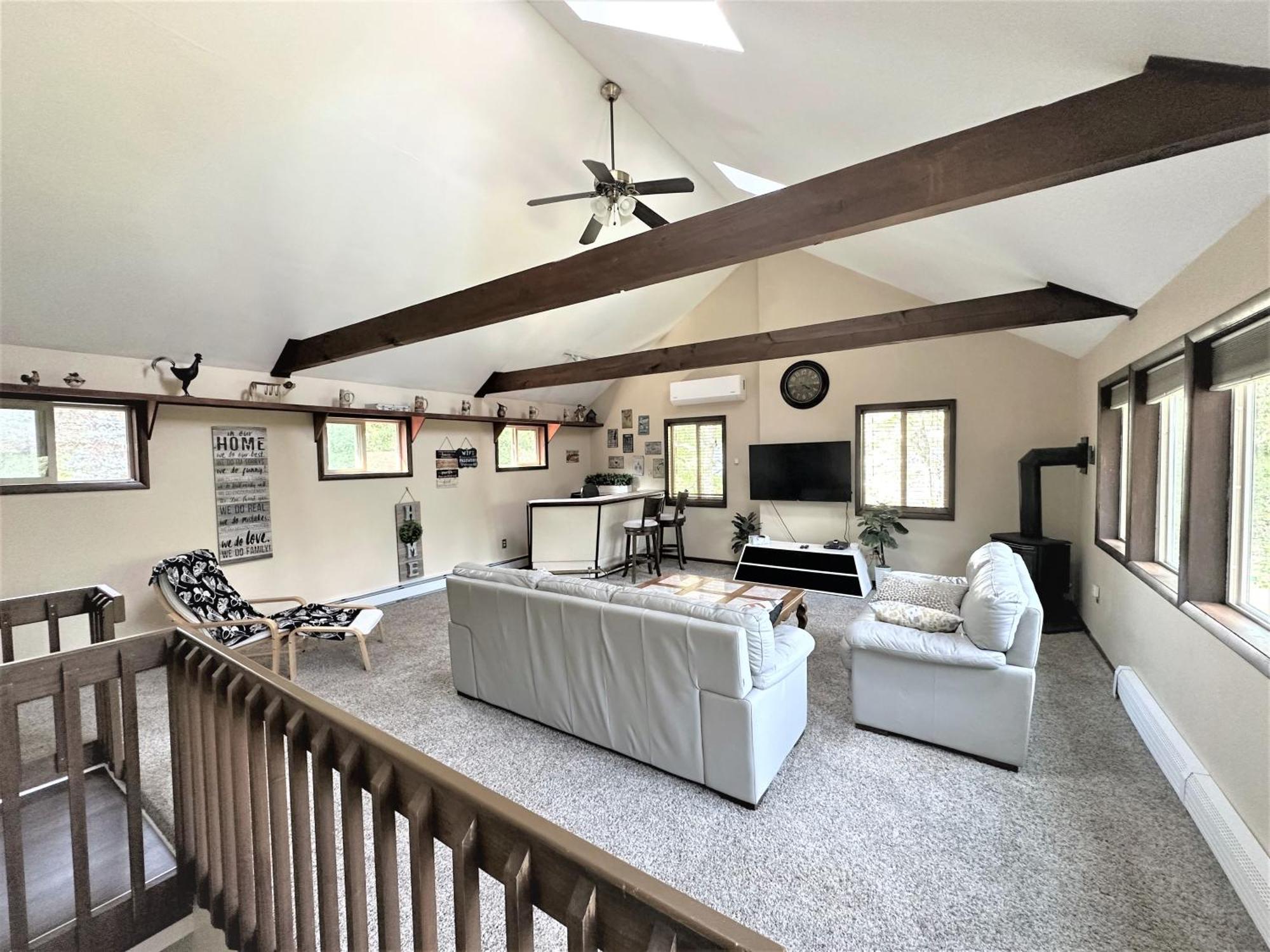 Wow!! Ultimate Pocono Retreat, Hot Tub, Game Room, Deck, Lakes, Skiing, Pools Long Pond Bagian luar foto